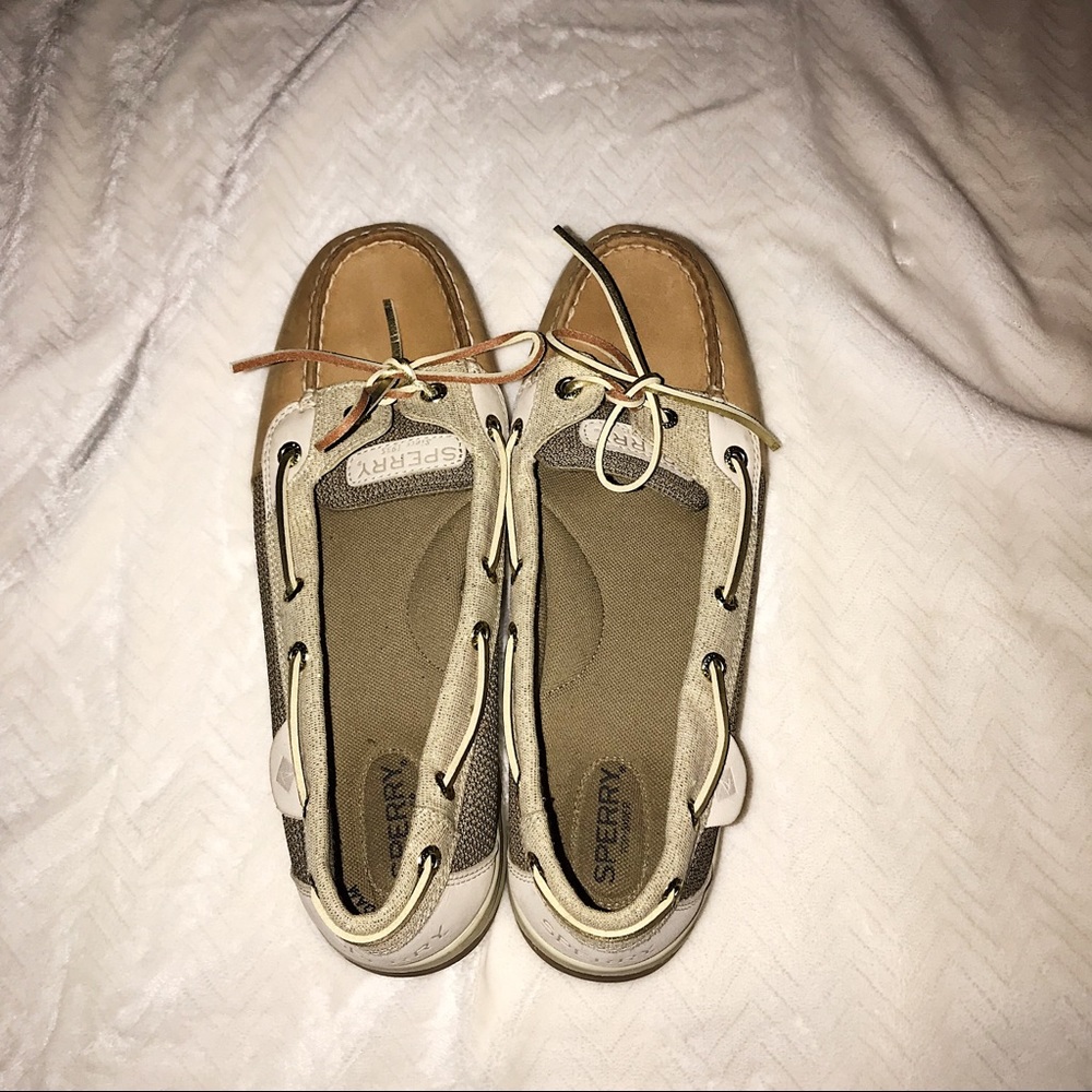*NEW* Sperrys with Memory Foam